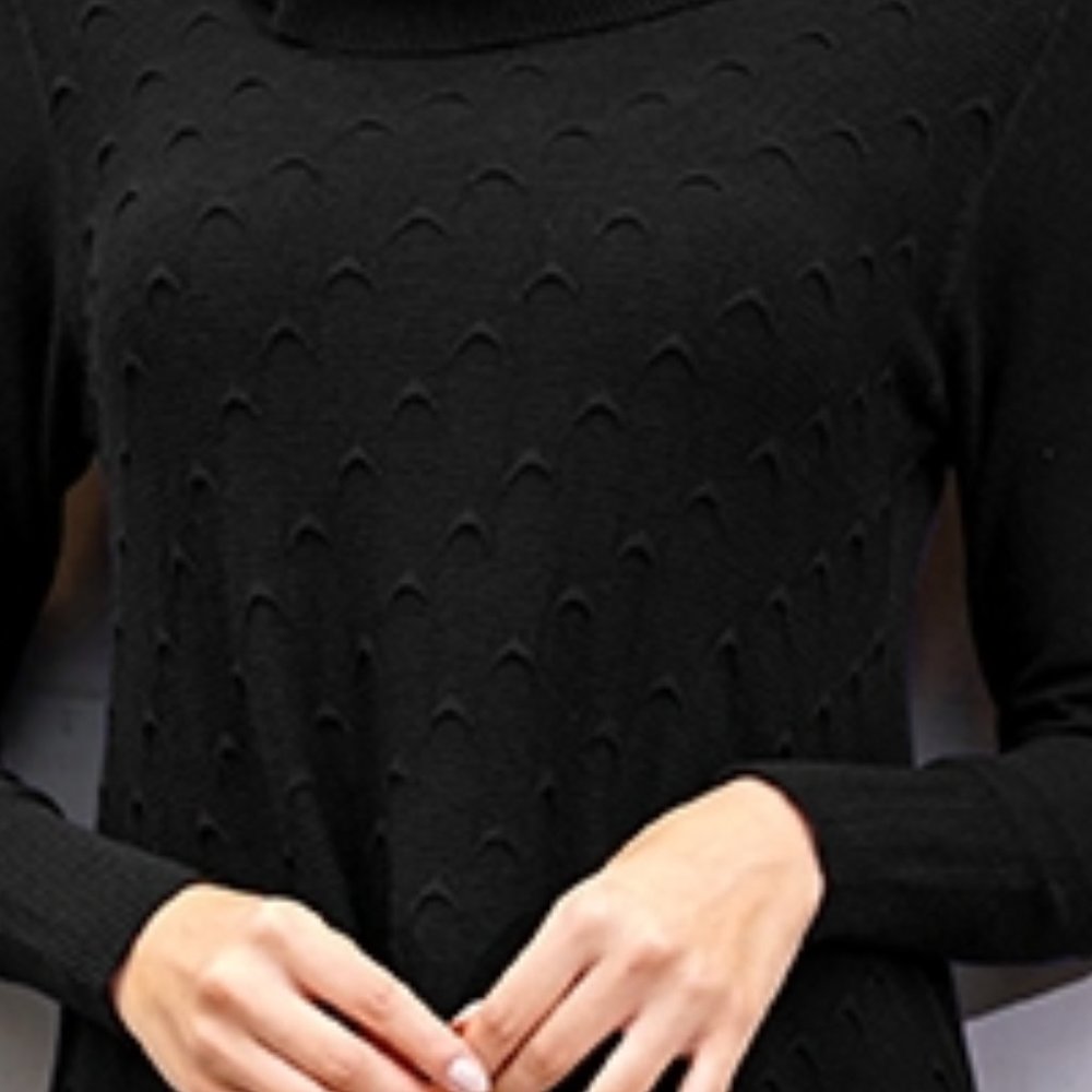 Textured Fish Scale One Size Tunic - Picture 2 of 2